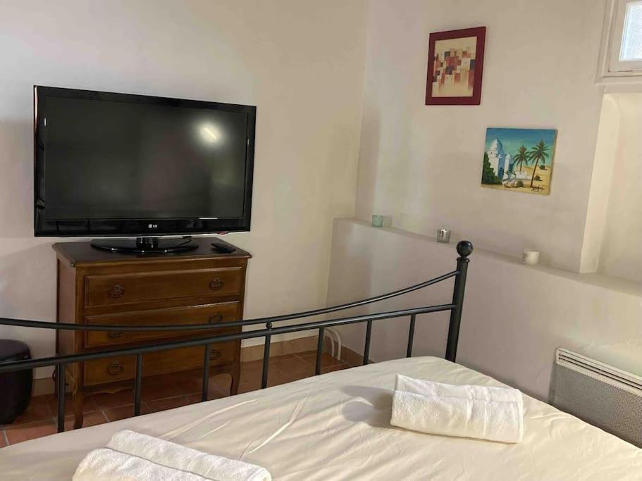Appartement Avec Deux Chambres Centre Ville Aixois Aix-en-Provence Extérieur photo